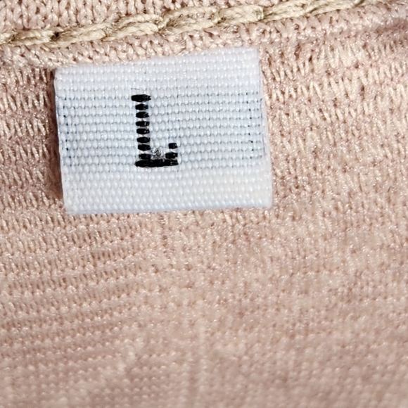 Liofoer Beige & Cream Lace Accent Neckline & Cuffs V Neck Textured Top Sz Large - Picture 6 of 6